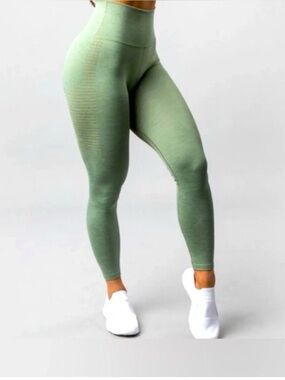 Alphalete Green Logo Knit leggings.. free gift with purchase ❤️ last pic ❤️